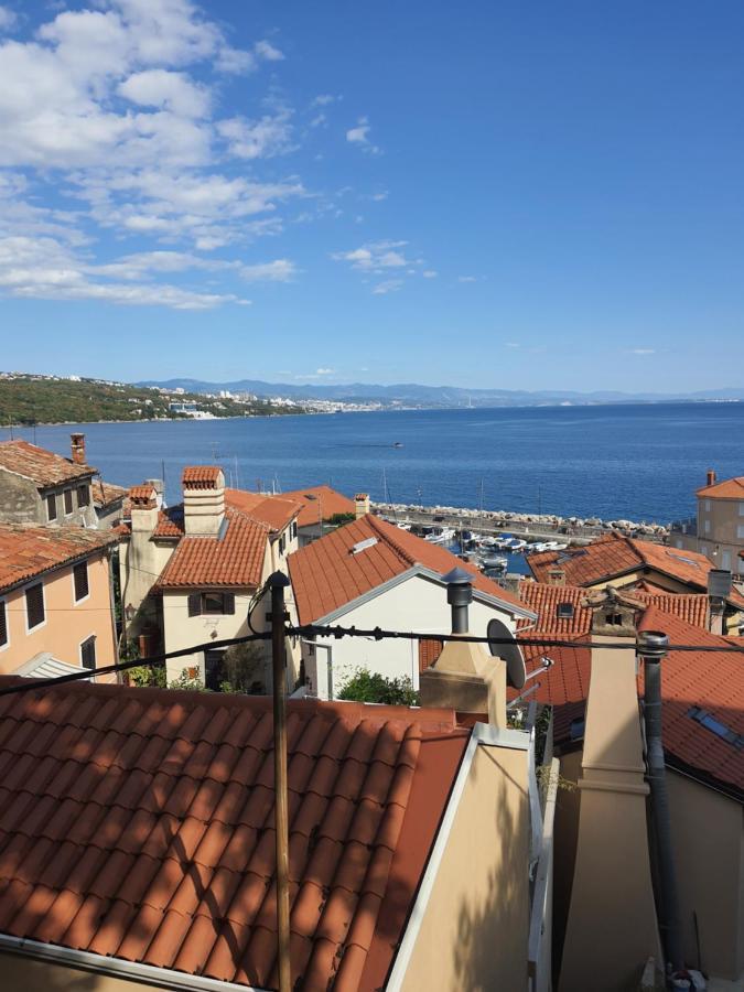Family Apartment Center Opatija Eksteriør bilde